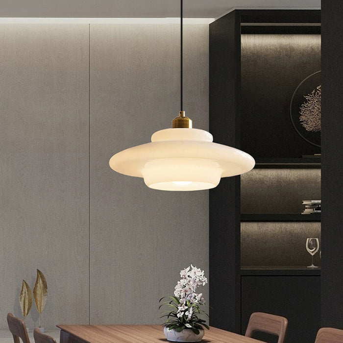 Alvara | Soft Ivory Glass Pendant Light in Mid-Century | Veisp