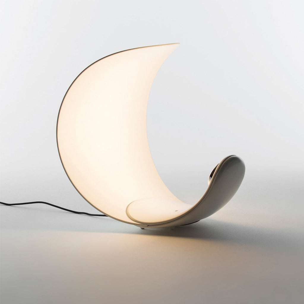 Liora Curved Table Lamp With Elegant Swirls And Soft Glow | Veisp