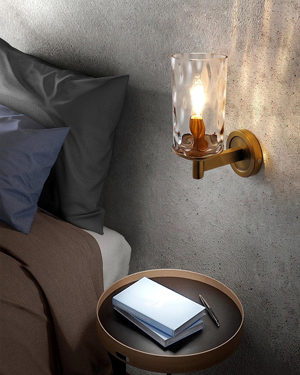 Aurelle Glass Wall Light for Warm Ambient Room Lighting | Veisp