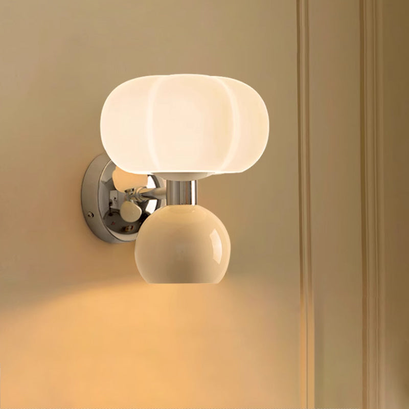 Kirrea LED Wall Lamp in Cream Finish for Tranquil Ambience | Veisp