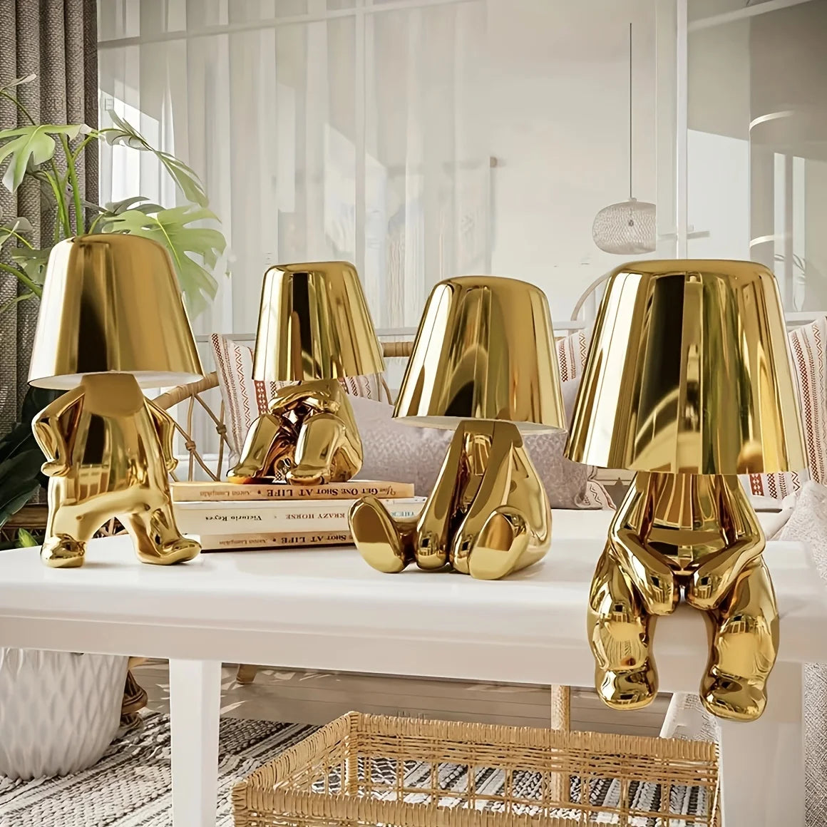 Aurielle | Golden Sculptural Table Lamp For Home And Office | Veisp