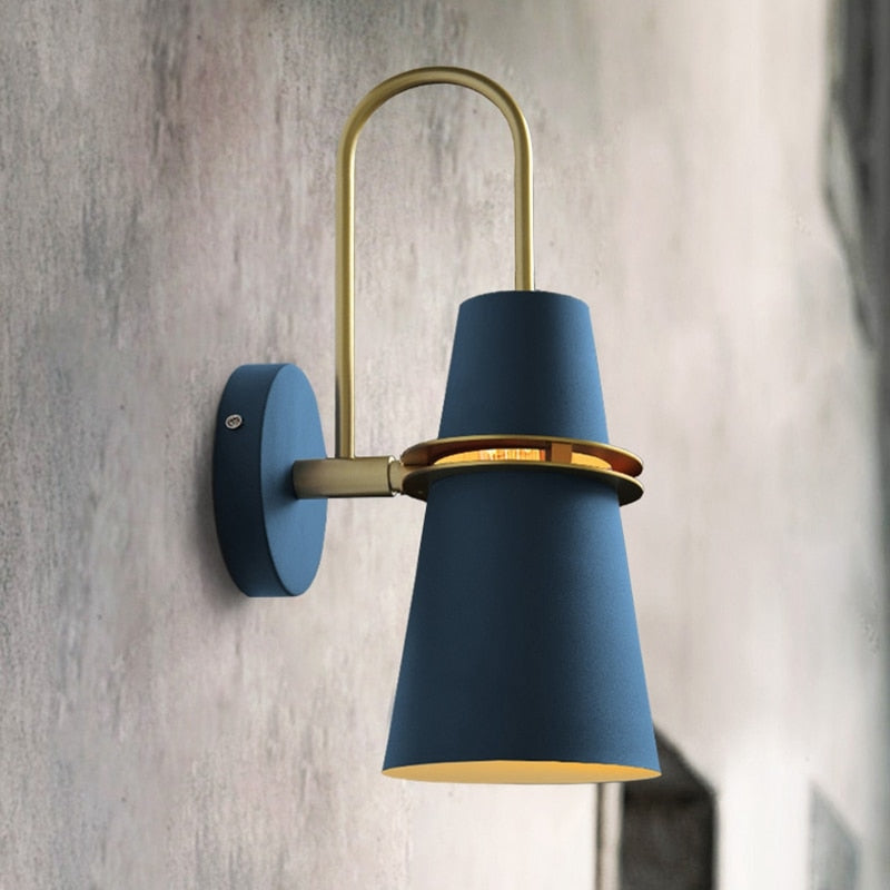 Averon | Luxe Wall Sconce For Modern Royal Interiors | Veisp