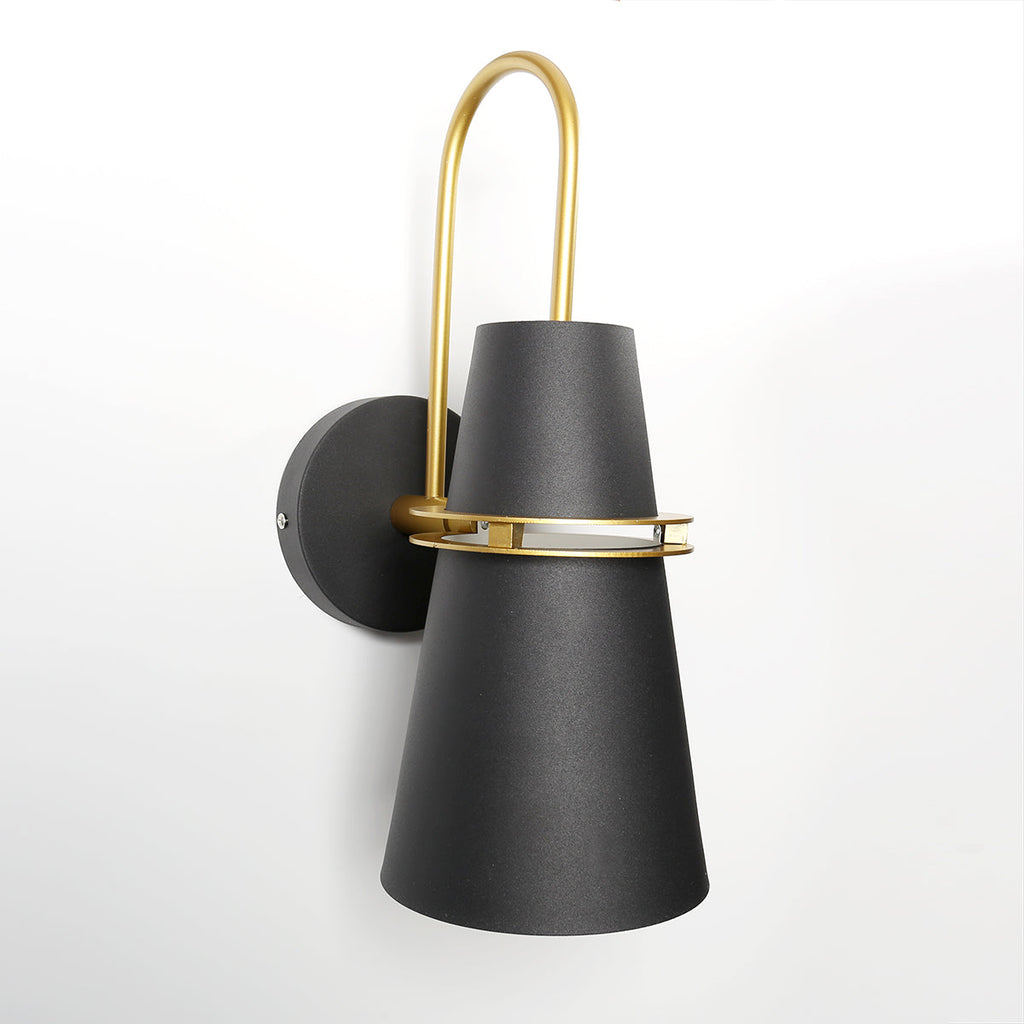 Averon | Luxe Wall Sconce For Modern Royal Interiors | Veisp