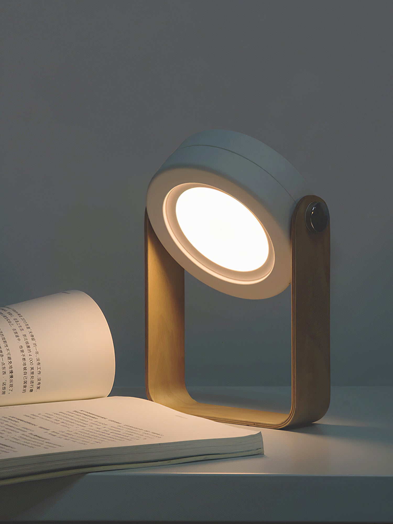 LumiHarbor Honeycomb Portable Table Lamp With Cozy Glow | Veisp