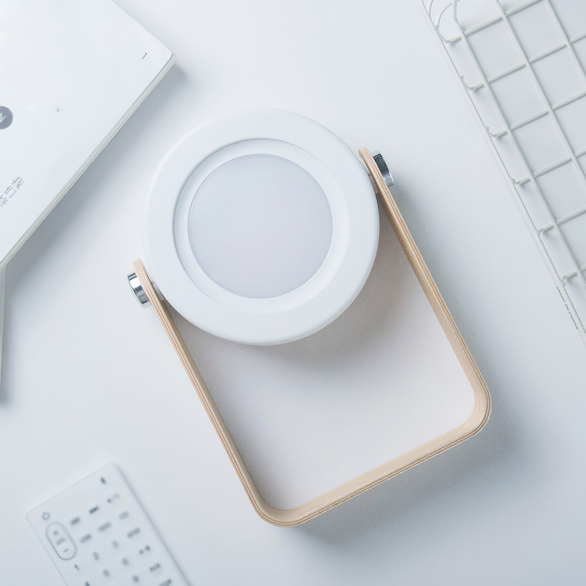 LumiHarbor Honeycomb Portable Table Lamp With Cozy Glow | Veisp