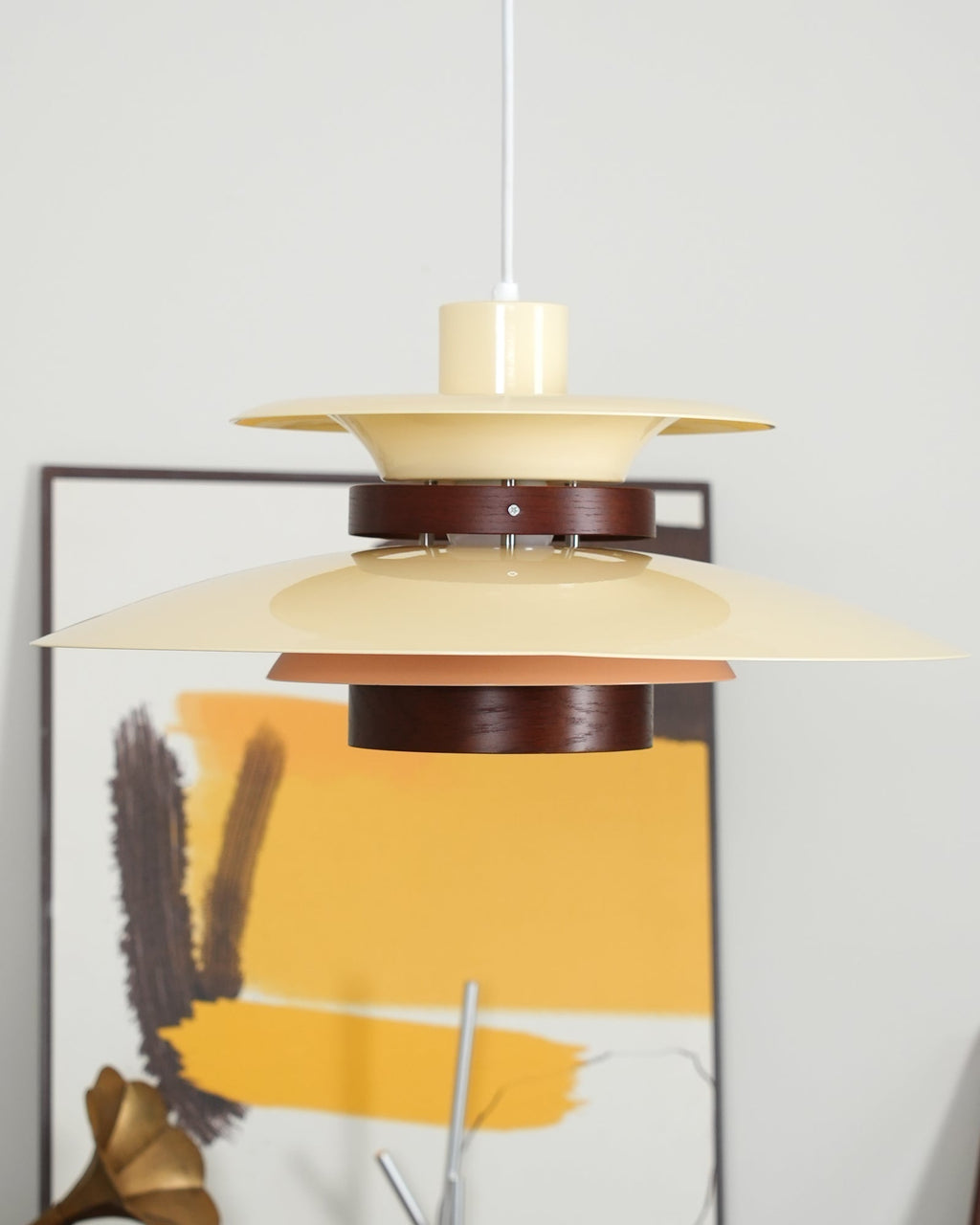 Aurelis Suspended Pendant Lamp With Warm Ambient Glow | Veisp