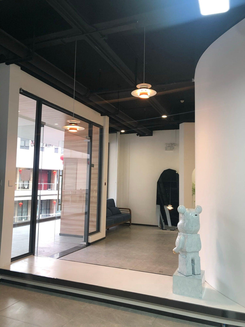 Aurelis Suspended Pendant Lamp With Warm Ambient Glow | Veisp