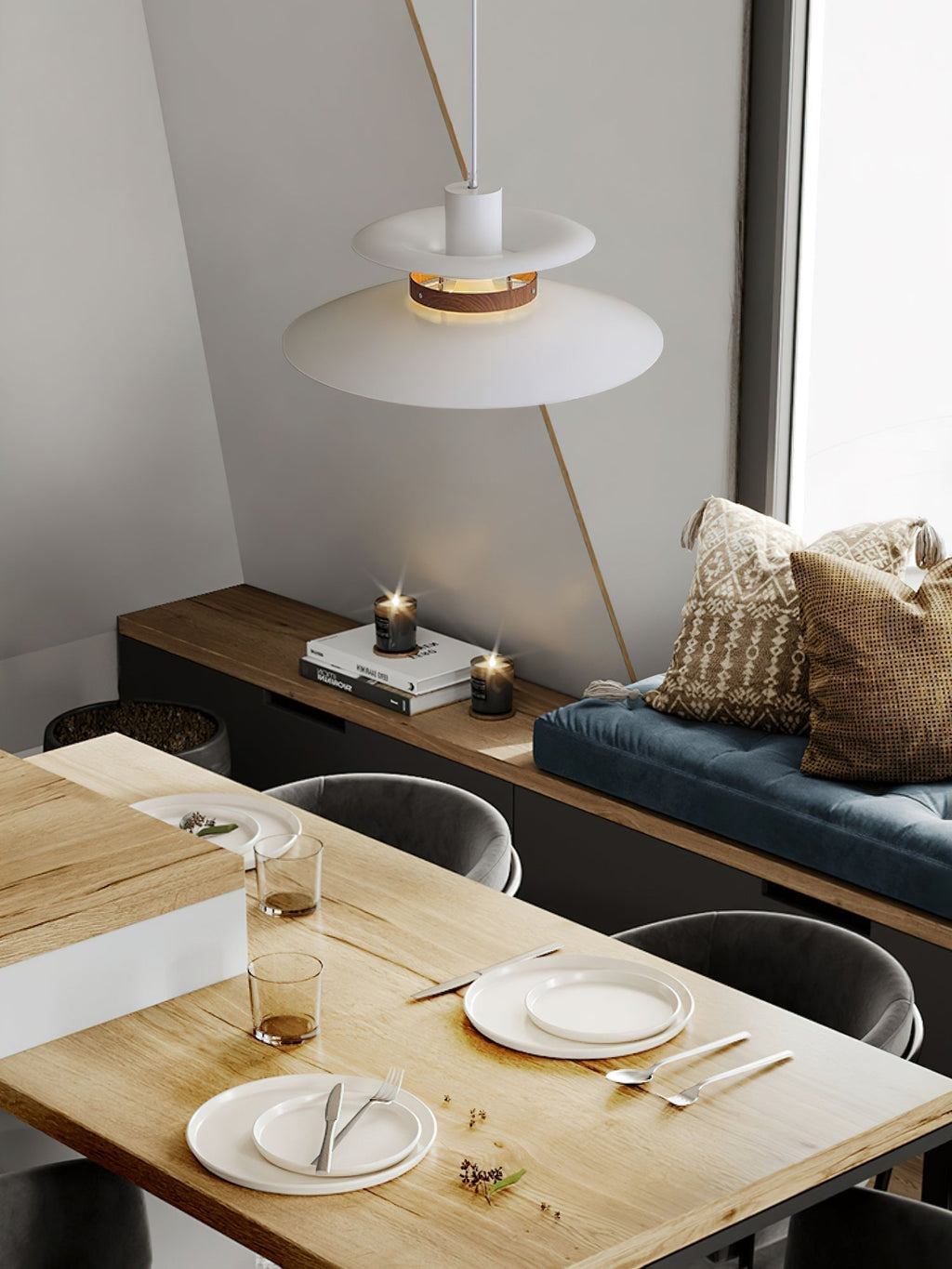 Aurelis Suspended Pendant Lamp With Warm Ambient Glow | Veisp