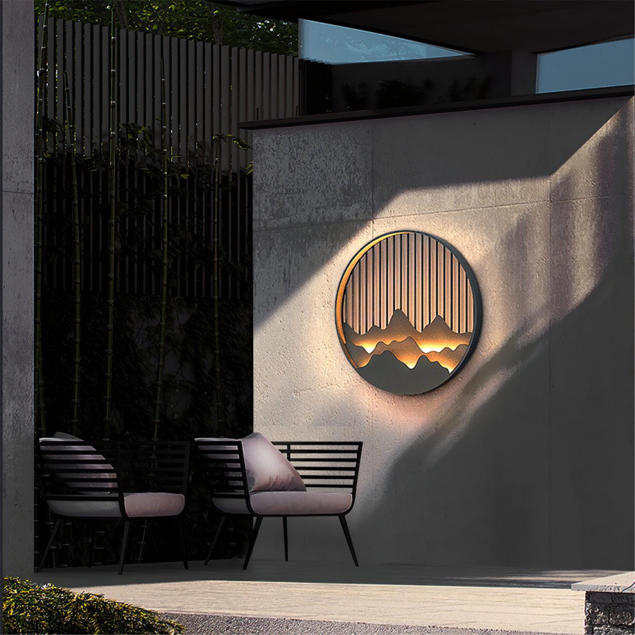 Aldercrest Mountain-Inspired Outdoor Wall Light in Gray | Veisp