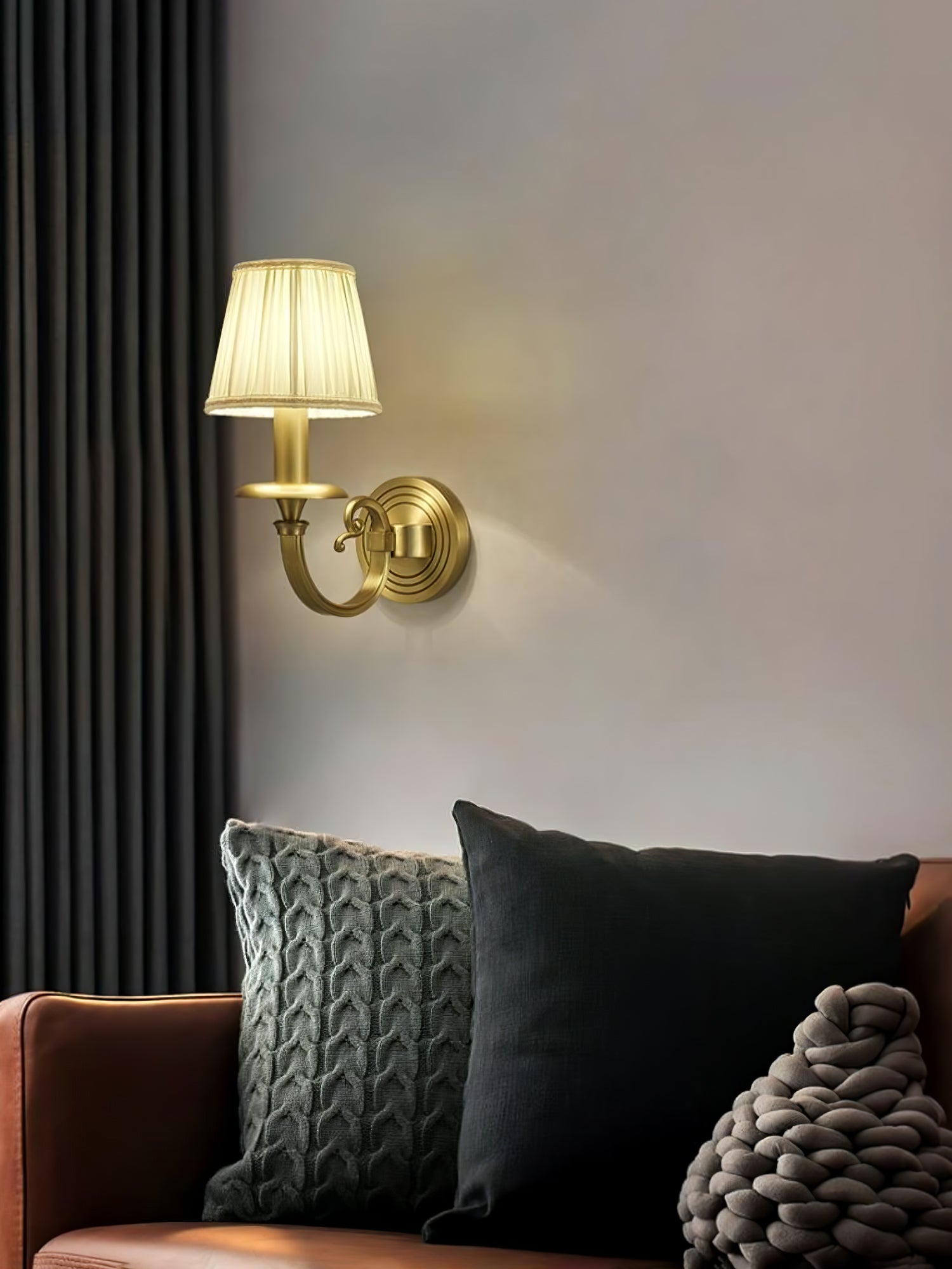 Aureline | Elegant Gold Wall Sconce for Regal Interiors | Veisp