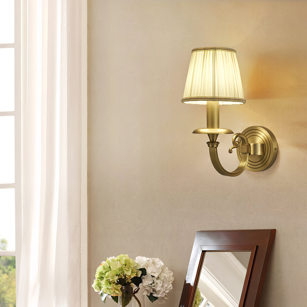 Aureline | Elegant Gold Wall Sconce for Regal Interiors | Veisp