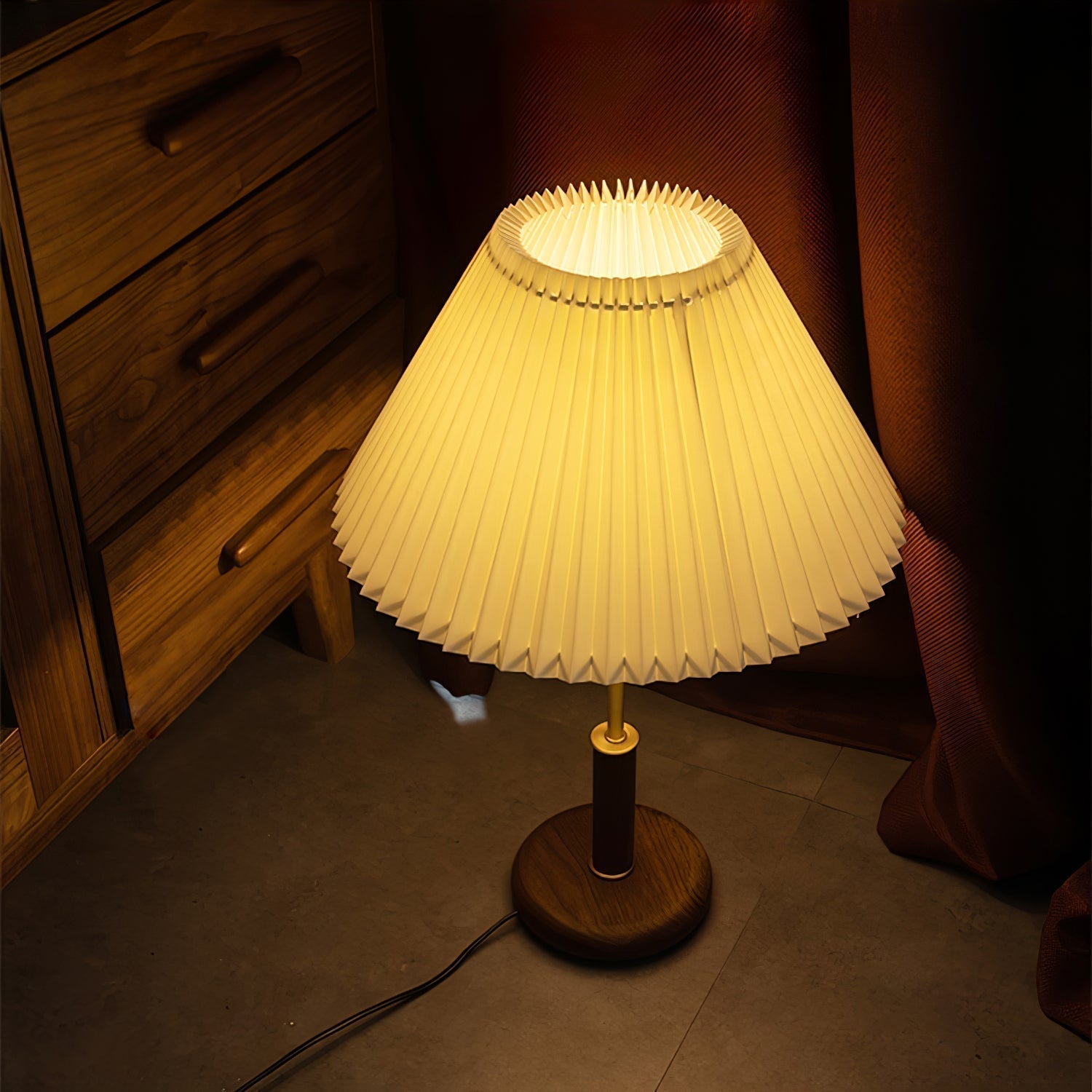 Elmora Pleated Linen Shade Table Lamp In Wood And Metal | Veisp