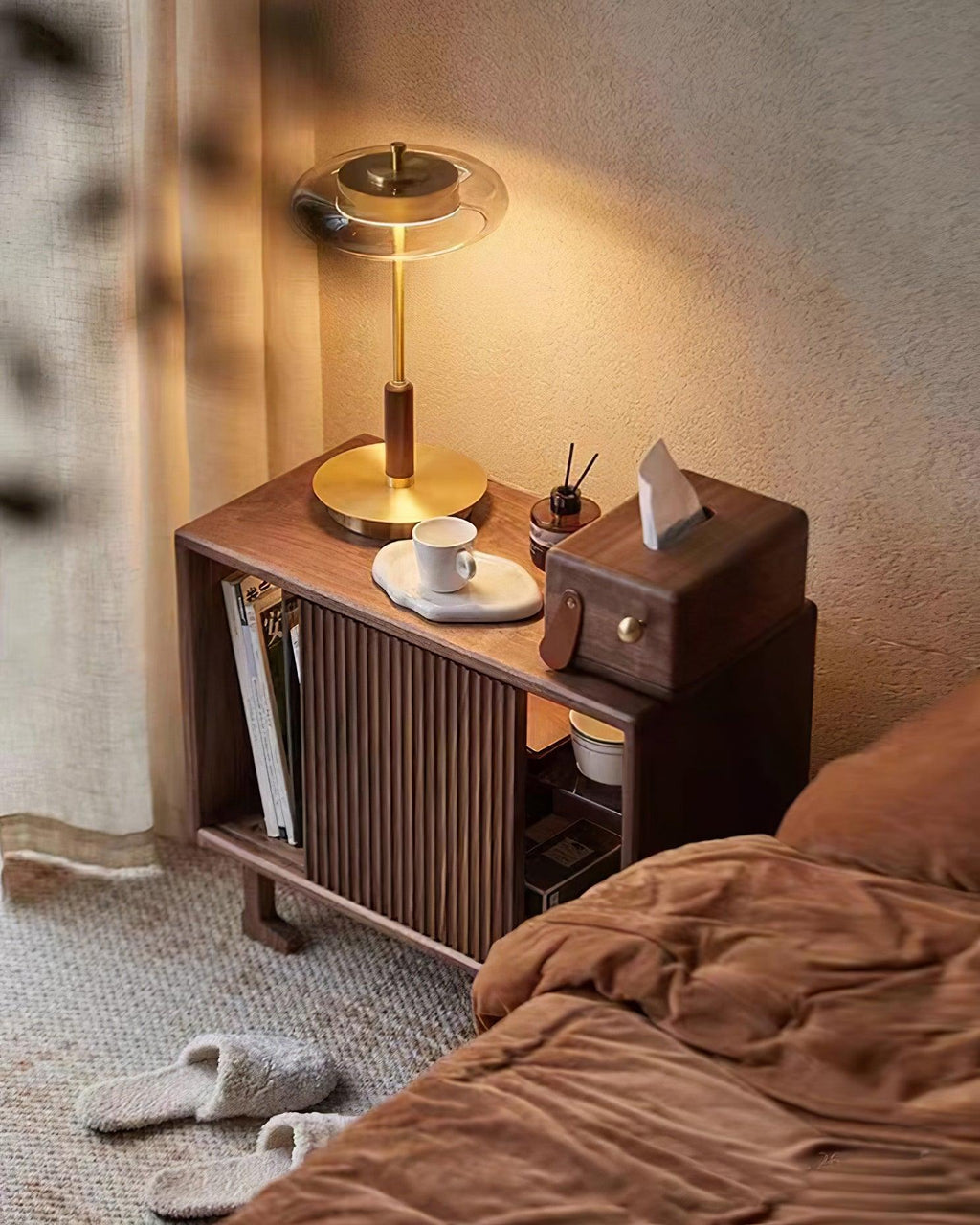 StadiaGlow | LED Glass Table Lamp For Football Fans | Veisp