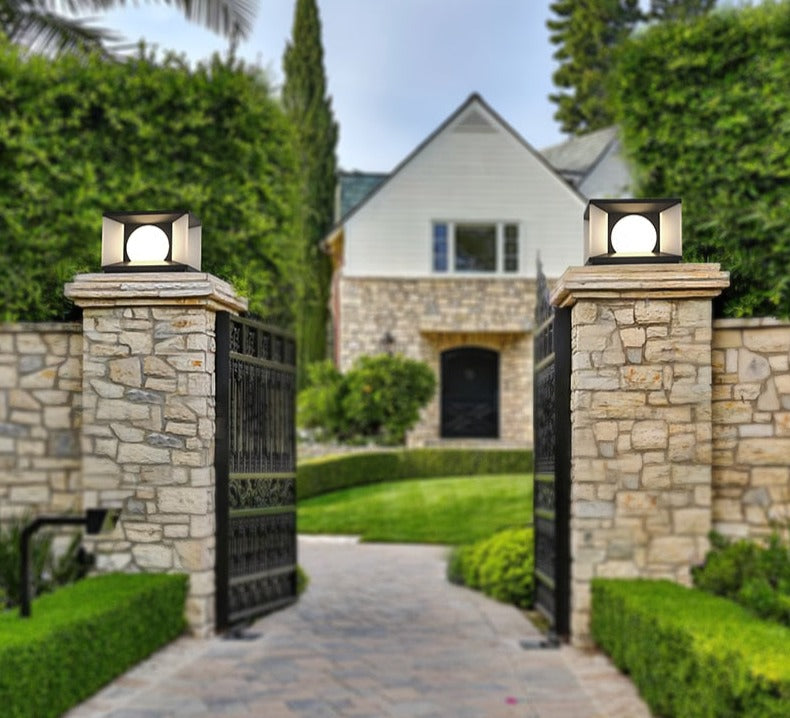 LumaOrb Solar LED Garden Sphere For Outdoor Ambiance | Veisp