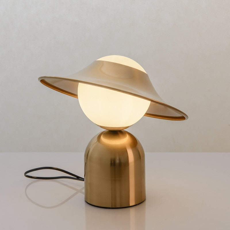 AureaNord Gold Nordic Table Lamp For Living Room Accent | Veisp
