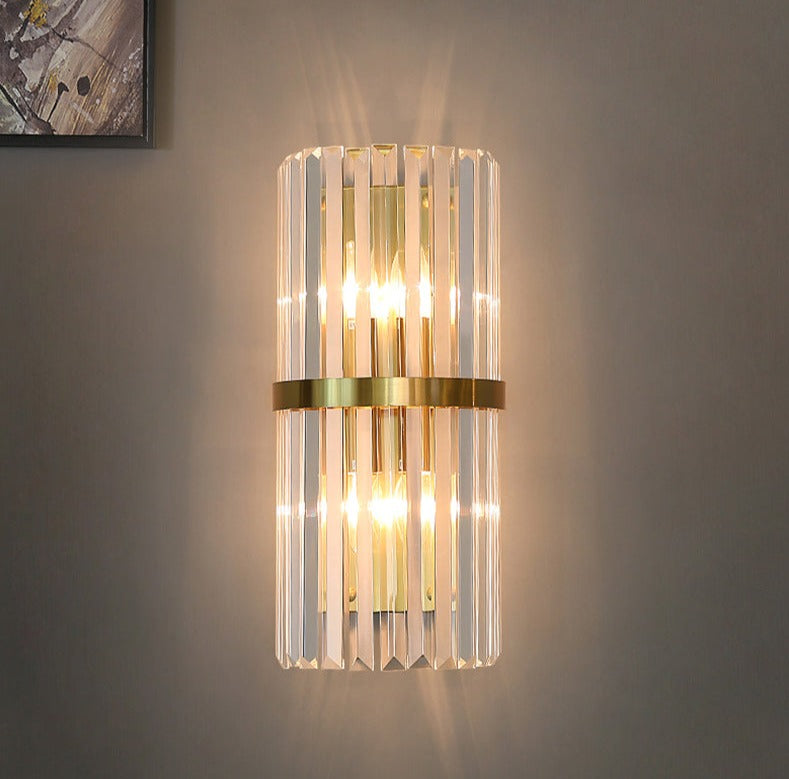 LumaLuxe Elegant Gold Wall Sconce With Warm Ambient Glow | Veisp