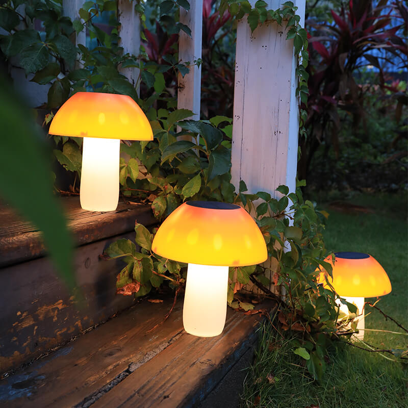 LunaGrove Solar Outdoor Lantern For Garden And Pathway | Veisp