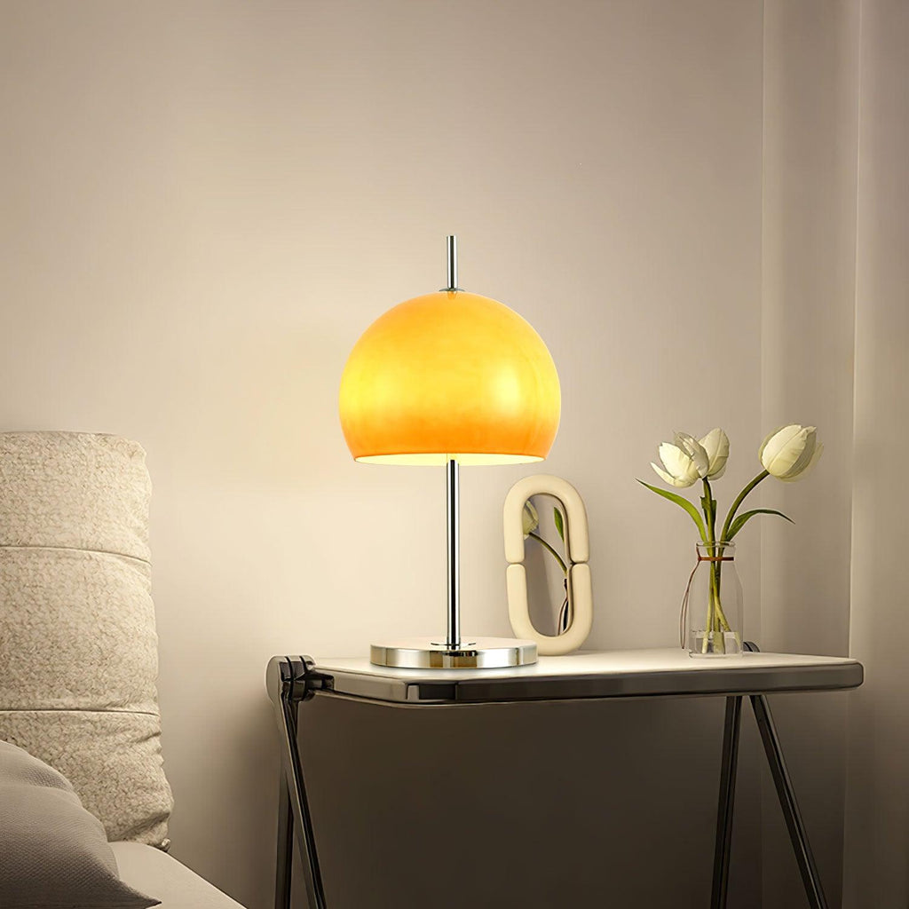 Cresca | Bauhaus Mushroom Table Lamp in Amber Glass | Veisp