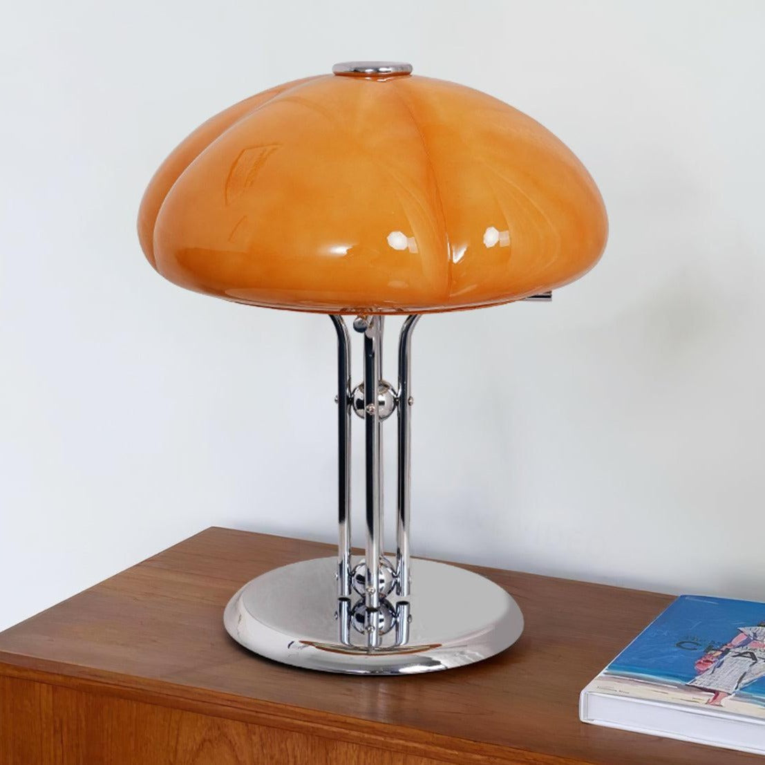 Cresca | Bauhaus Mushroom Table Lamp in Amber Glass | Veisp
