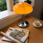 Cresca | Bauhaus Mushroom Table Lamp in Amber Glass | Veisp