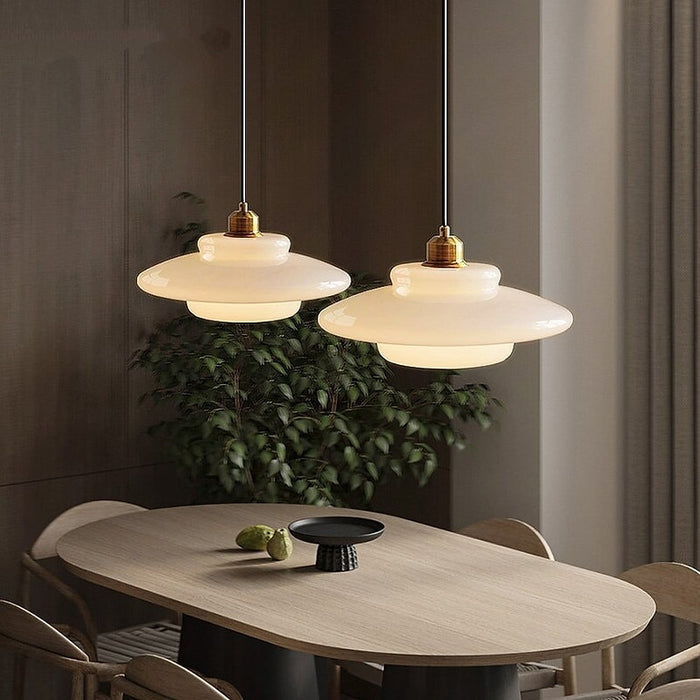 Alvara | Soft Ivory Glass Pendant Light in Mid-Century | Veisp