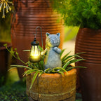 SolaraCat | Solar Golden Cat Garden Lamp With Warm Glow | Veisp