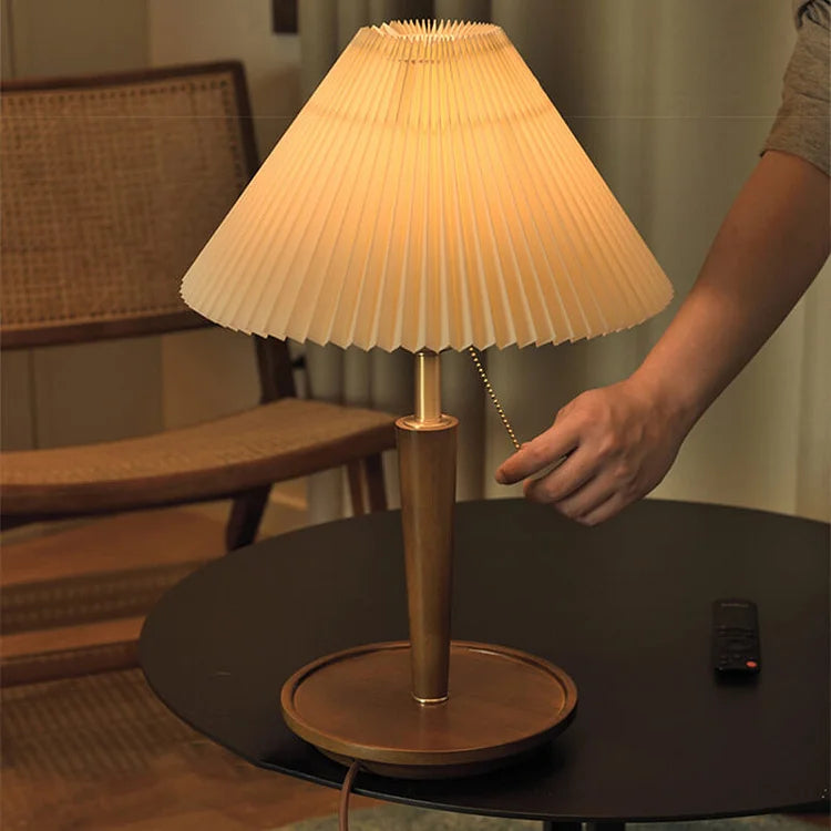 LumenOak | Classic Wooden Pleated Lamp, Warm Ambient Glow | Veisp
